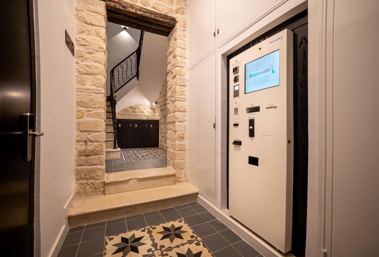 Apartamentos Loliqui Centro Аликанте Экстерьер фото