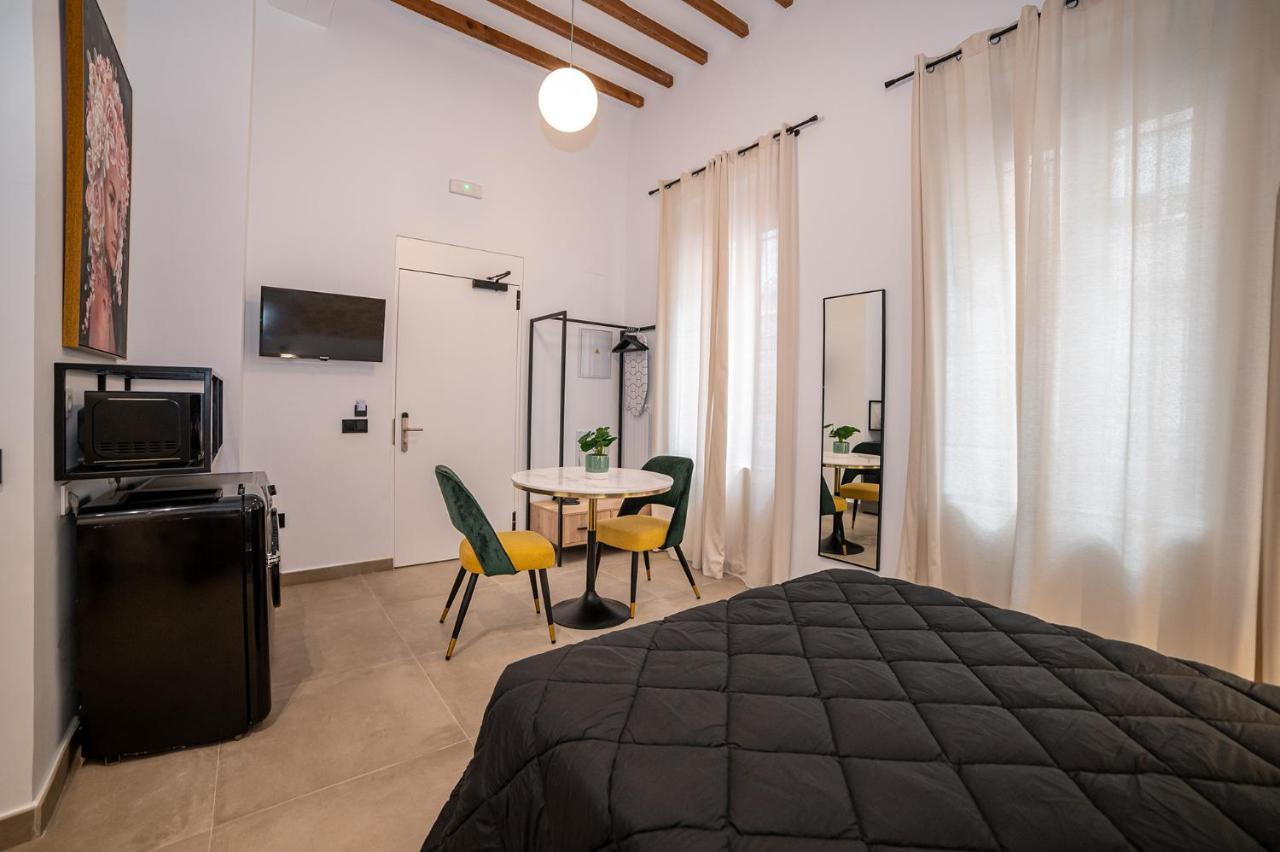Apartamentos Loliqui Centro Аликанте Экстерьер фото