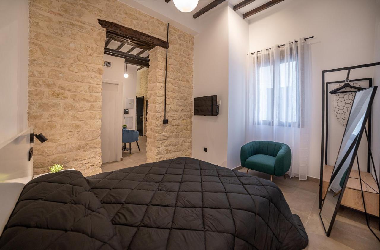 Apartamentos Loliqui Centro Аликанте Экстерьер фото