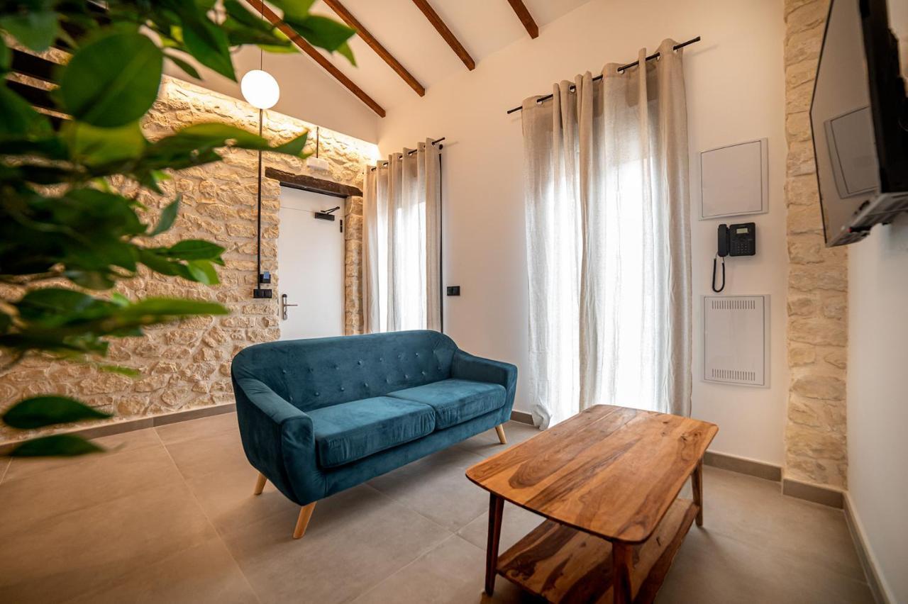 Apartamentos Loliqui Centro Аликанте Экстерьер фото