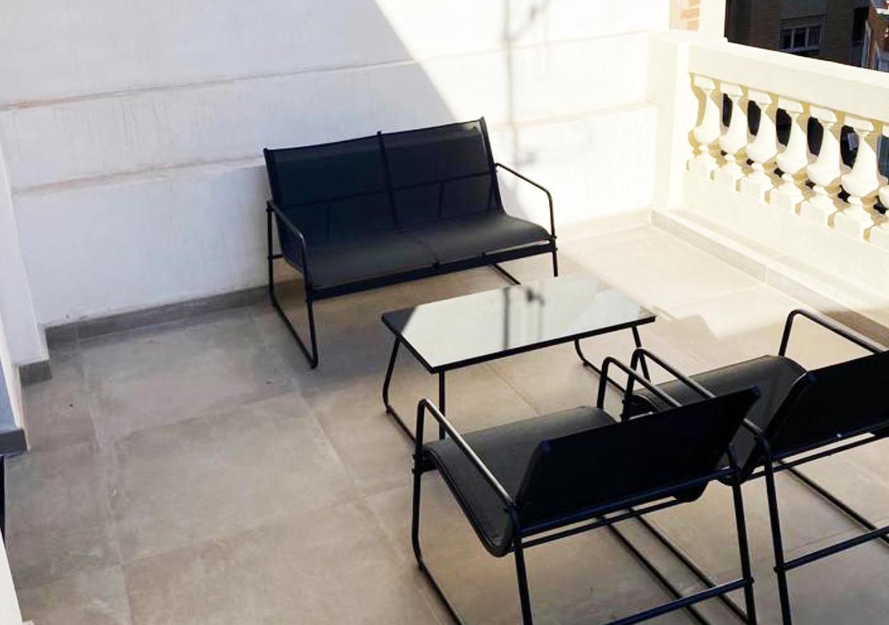 Apartamentos Loliqui Centro Аликанте Экстерьер фото